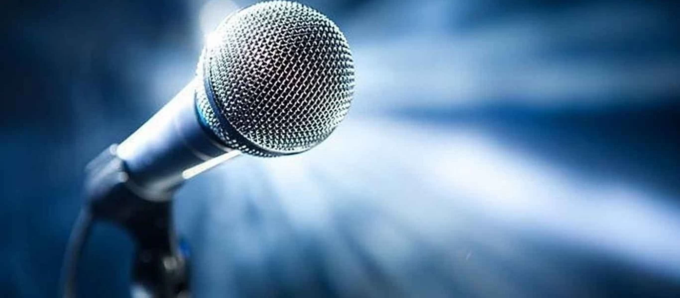 Νίκαια: Συνελήφθη τραγουδιστής του The Voice μαζί με τη σύζυγό του για διακίνηση ναρκωτικών (φώτο)